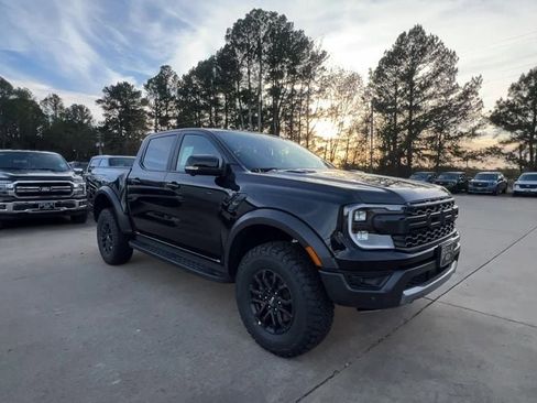 New 2025 Ford Ranger Raptor image 8