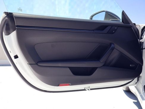 Certified 2024 Porsche 911 Carrera T RWD image 13