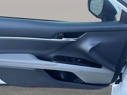 Used 2022 Toyota Camry LE image 35