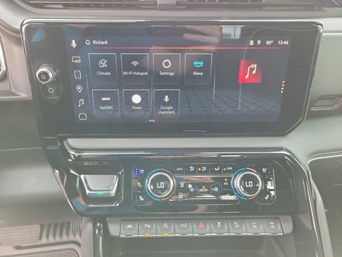 Used 2025 GMC Sierra 1500 AT4X AWD/4WD image 18