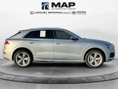 Used 2022 Audi Q8 Premium Plus w/ Premium Plus Package image 6