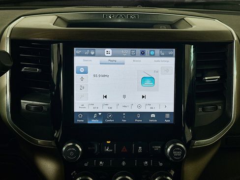 Used 2024 RAM 2500 Laramie w/ Safety Group image 21