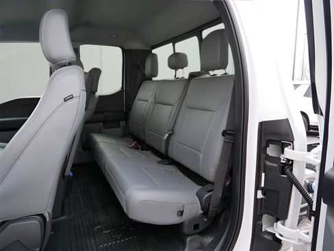 Used 2024 Ford F550 4x4 SuperCab Super Duty image 11