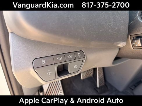 Used 2024 Kia EV9 GT-Line AWD/4WD image 16
