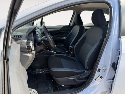 Used 2025 Nissan Versa SV w/ Trunk Package FWD image 6