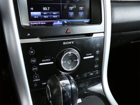 Used 2013 Ford Edge Limited image 20