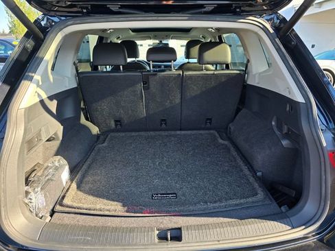 Used 2018 Volkswagen Tiguan S AWD/4WD image 15
