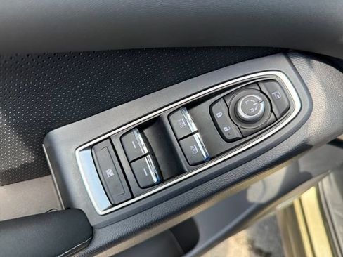 Certified 2026 Subaru Ascent Limited AWD/4WD image 18