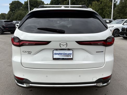 Used 2024 MAZDA CX-90 Plug-In Hybrid w/ Premium Pkg image 9