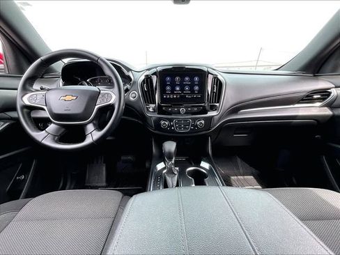 Used 2023 Chevrolet Traverse LT image 22