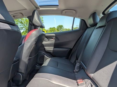 Used 2023 Toyota Prius Prime FWD image 17
