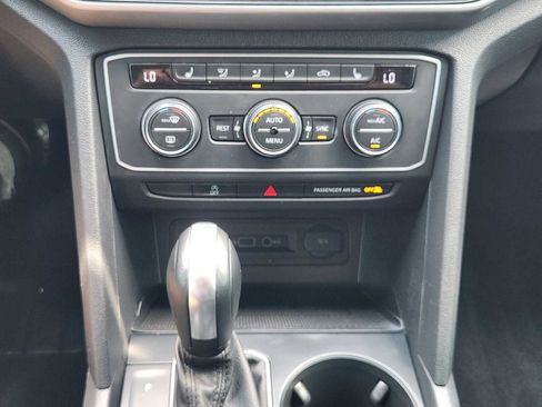 Used 2021 Volkswagen Atlas SE FWD image 18