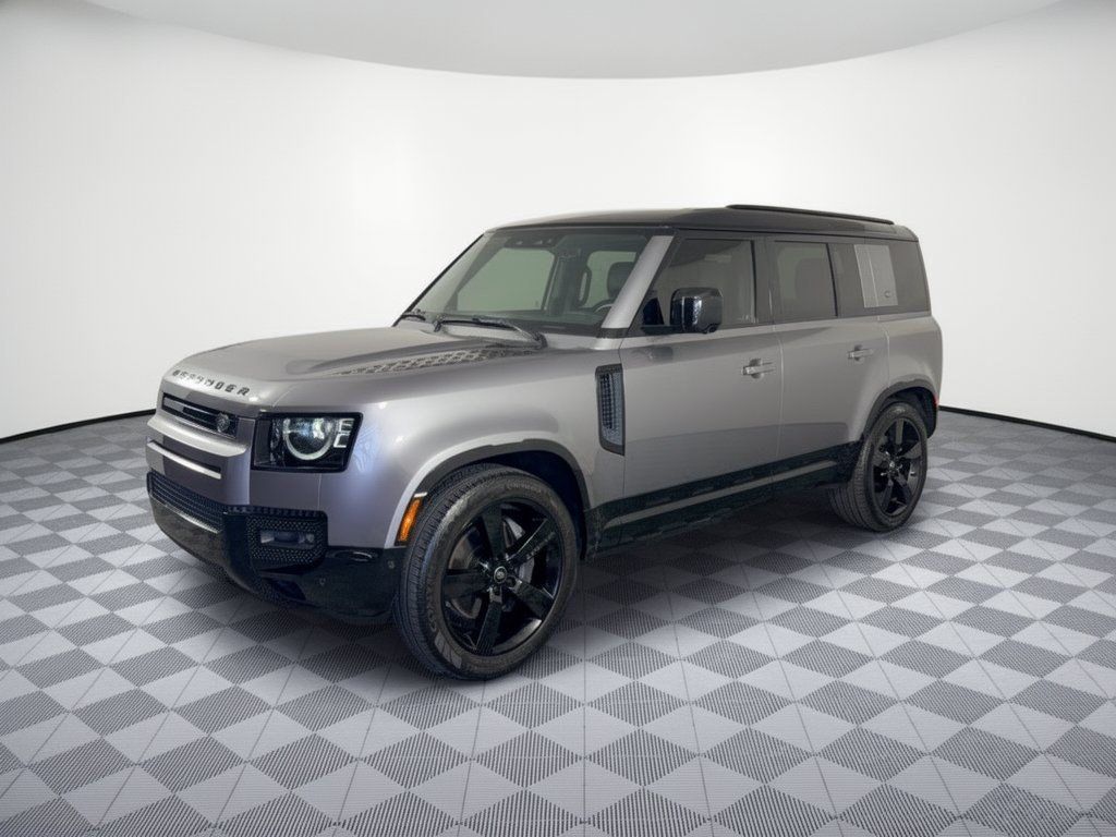 Used 2024 Land Rover Defender 110 X-Dynamic SE AWD/4WD image 1