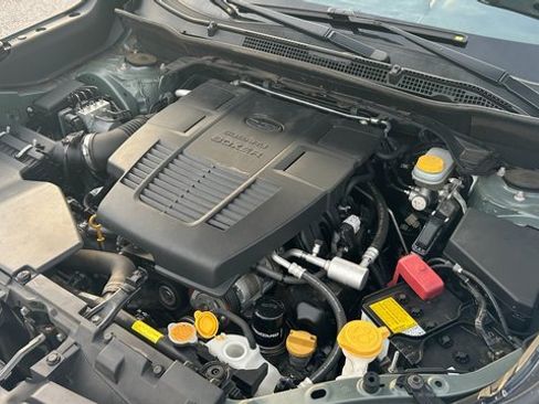 Used 2020 Subaru Forester Limited image 60