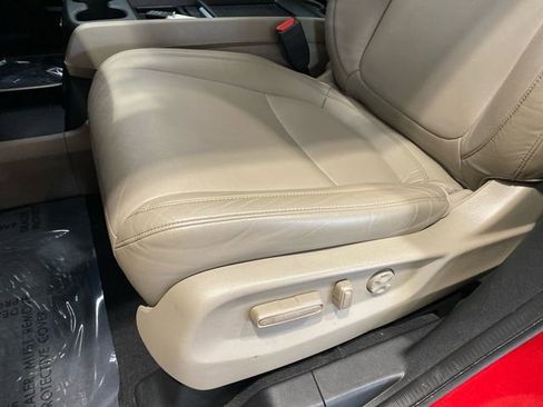 Used 2023 Honda Odyssey Touring image 18