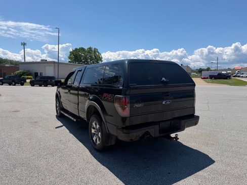 Used 2014 Ford F150 FX4 w/ Equipment Group 402A Luxury AWD/4WD image 3