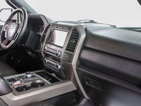 Used 2021 Ford Expedition XLT image 27