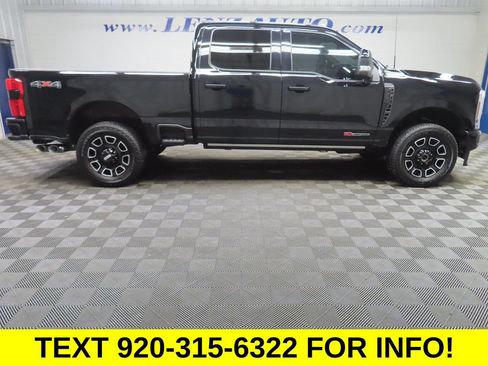 Used 2025 Ford F250 Platinum AWD/4WD image 2