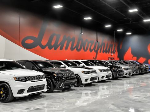 Used 2024 Land Rover Range Rover Long Wheelbase Autobiography image 39