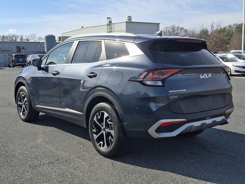 Used 2023 Kia Sportage EX image 6