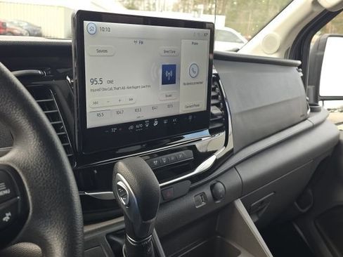 Used 2025 Ford Transit 350 XLT image 26