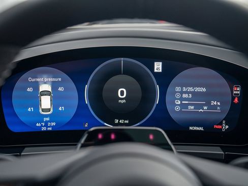 New 2026 Porsche Macan 4S Electric AWD/4WD image 15
