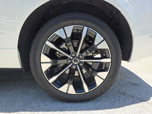 Used 2026 Volvo XC60 B5 Plus w/ Protection Package Premier AWD/4WD image 20
