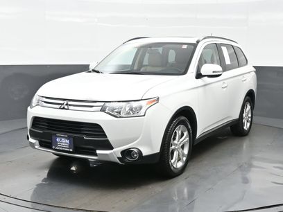 Used 2015 Mitsubishi Outlander SE