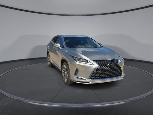 Used 2020 Lexus RX 350L FWD w/ Premium Package image 3