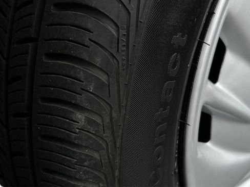 Used 2011 Ford Transit Connect XLT Premium image 39