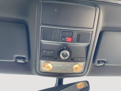 Used 2017 Volkswagen Jetta GLI FWD image 6