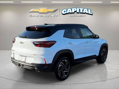 Used 2024 Chevrolet TrailBlazer RS w/ Driver Confidence Package FWD image 7