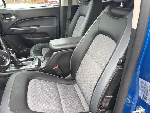 Used 2022 Chevrolet Colorado Z71 image 13