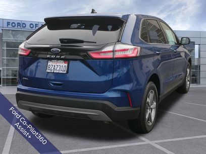 Used 2021 Ford Edge SEL w/ Convenience Package