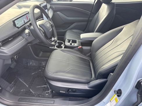 New 2026 Ford Mustang Mach-E Select w/ Comfort Package RWD image 10