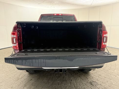 Used 2019 RAM 3500 Limited image 9