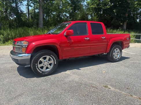 Used 2012 Chevrolet Colorado LT AWD/4WD image 3