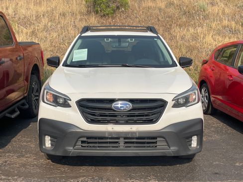Used 2020 Subaru Outback Onyx Edition XT w/ Popular Package #2 AWD/4WD image 2