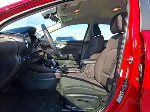 Used 2023 Kia Forte LXS image 11