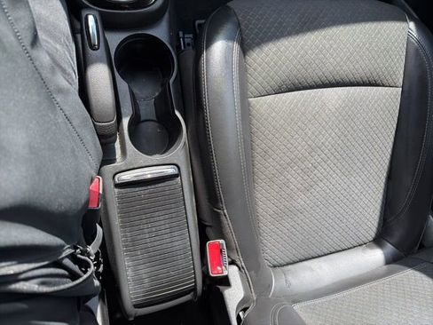 Used 2022 Buick Encore Preferred w/ Safety Package image 25