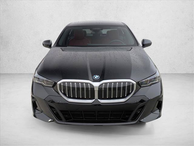 Used 2026 BMW 550e xDrive AWD/4WD image 6