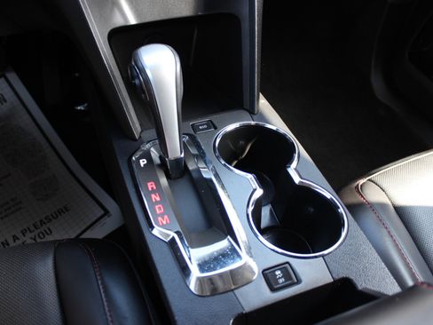 Used 2014 GMC Terrain SLT w/ Cargo Package image 26