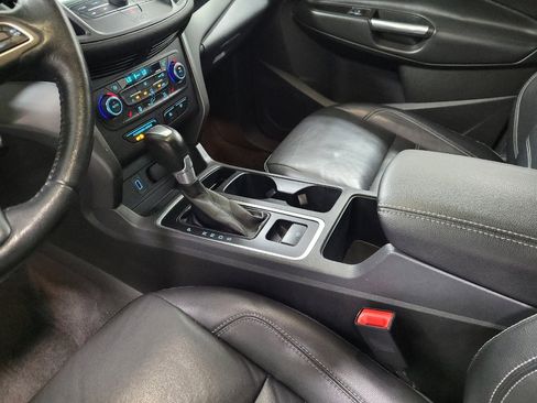 Used 2017 Ford Escape SE w/ SE Leather Comfort Package FWD image 26