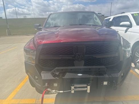 Used 2019 RAM 1500 Big Horn AWD/4WD image 3