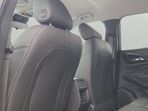 New 2026 Chevrolet Trax LT w/ Midnight Edition FWD image 10