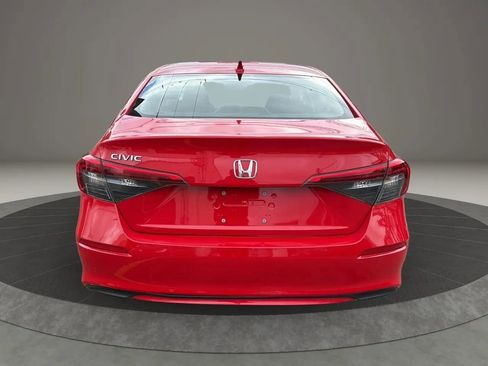 Used 2022 Honda Civic EX image 6