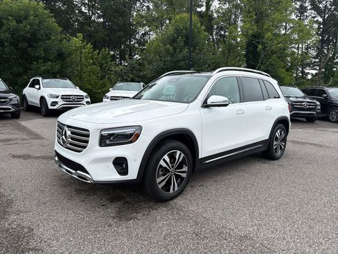 Used 2026 Mercedes-Benz GLB 250 image 5