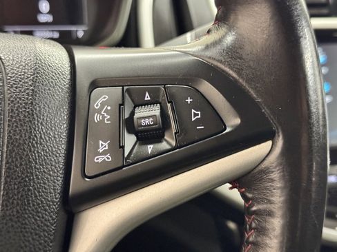 Used 2017 Chevrolet Sonic LT w/ Convenience Package image 20