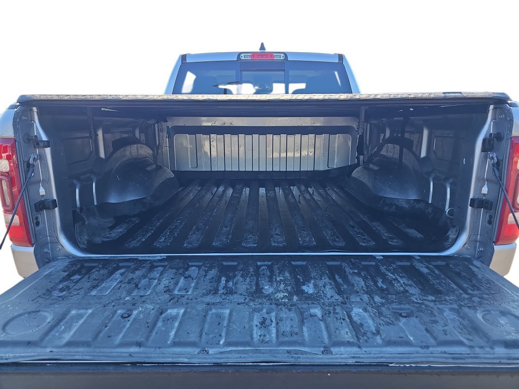 Used 2022 RAM 1500 Laramie AWD/4WD image 29