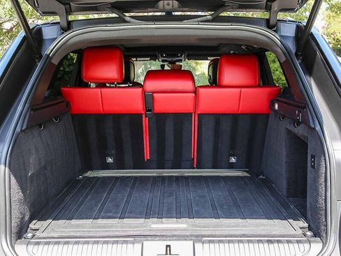 Used 2021 Land Rover Range Rover Sport HST image 39